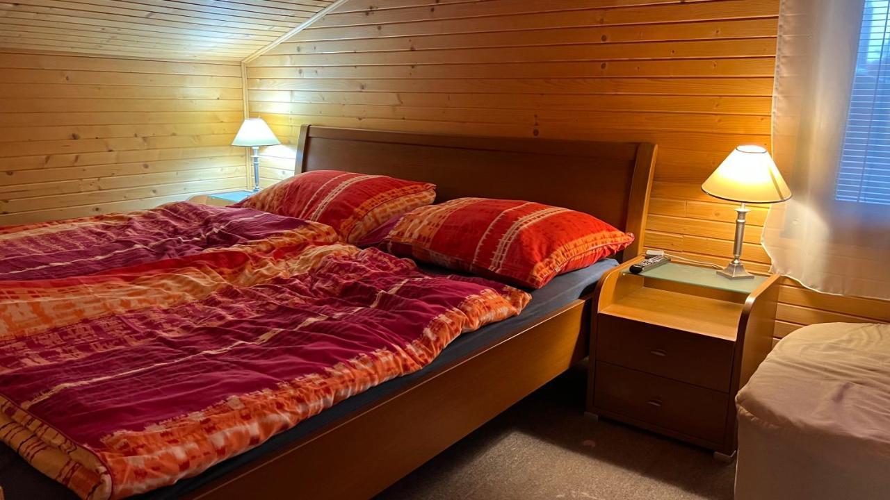 Houseboat - Beacon Of Happiness Hotel Bratislava Exterior photo